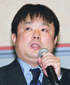 金 東石 氏