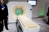 RSNA 2009Ŕ\ꂽMX-16