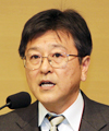 R玁