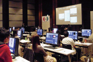  AIMS abdominal Imaging 2011(2011N108)ɂĊJÂꂽCTCnYIg[jO̗lq 20̕ːȈオQCȓ_ƗՏɑCTCffoB